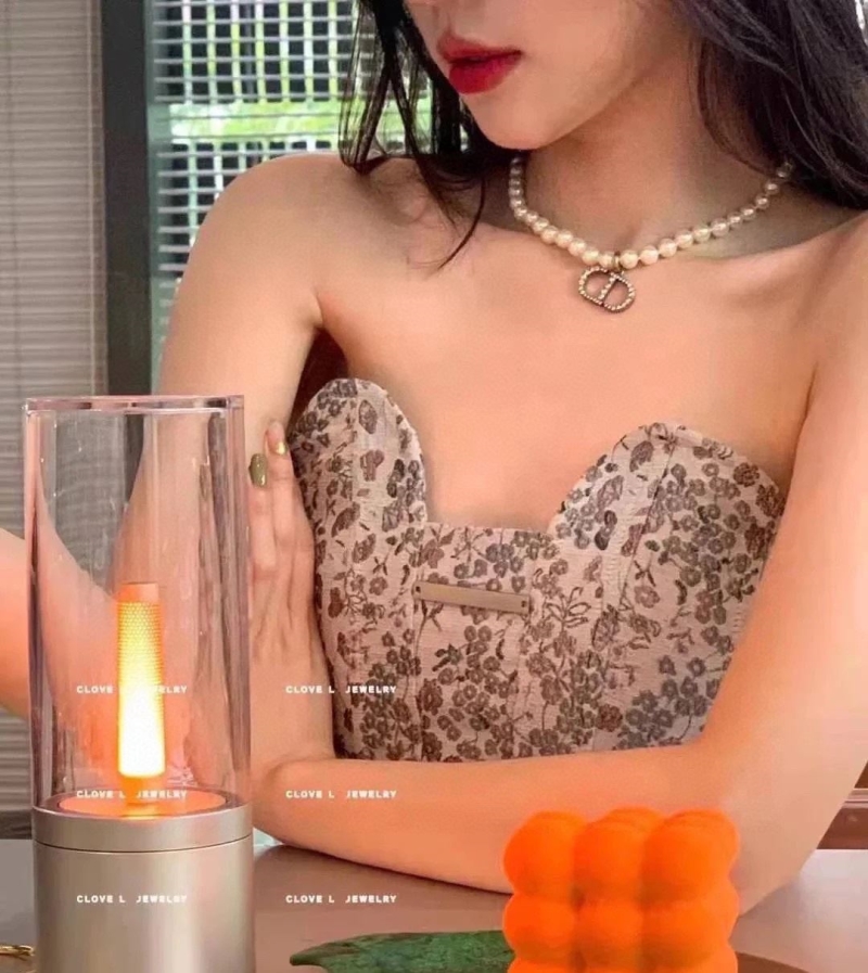 chr1st1an D10r necklaces